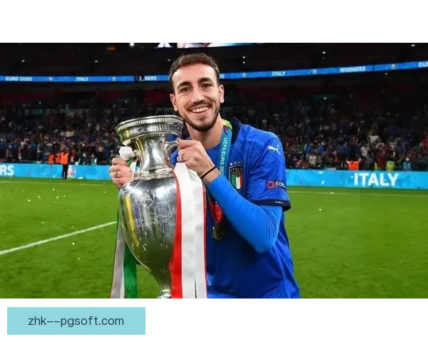 卡斯特罗维利加盟拉齐奥正式免签 迎接意甲新挑战