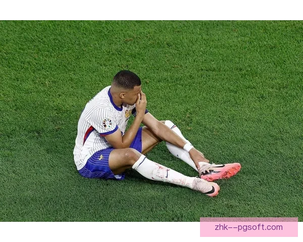 姆巴佩在欧洲杯对阵奥地利比赛中不幸鼻梁骨折 接受紧急治疗能否继续参赛成疑